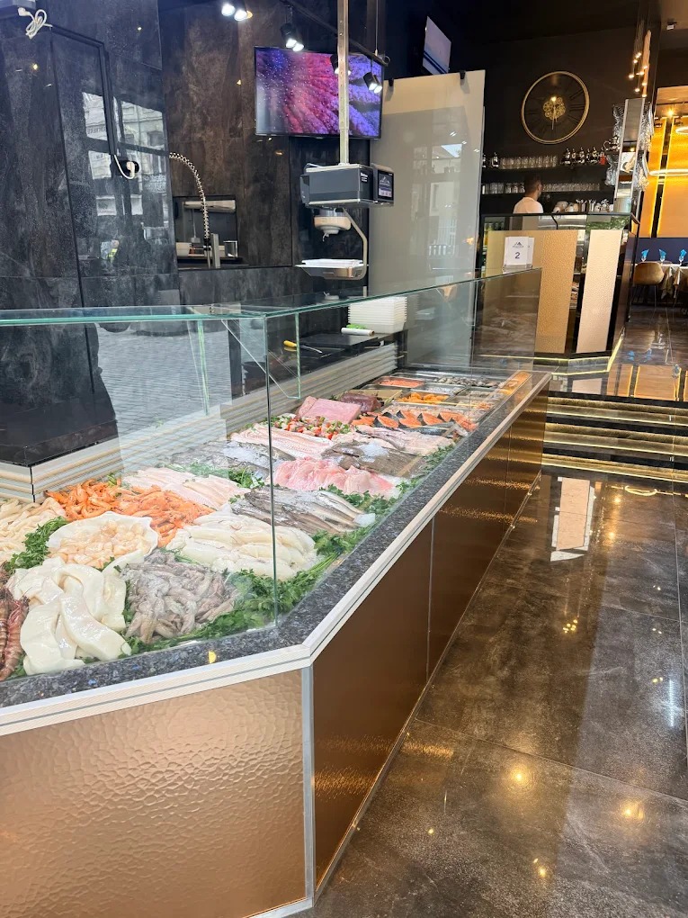 Intérieur du restaurant Antartique Blue à Molenbeek